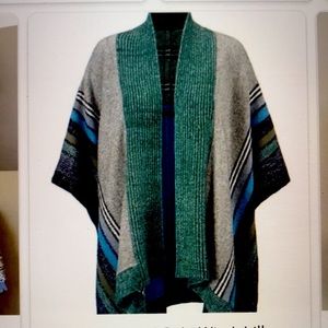 Cabi Windchill Wrap XS/S. Gray, blue, & green.